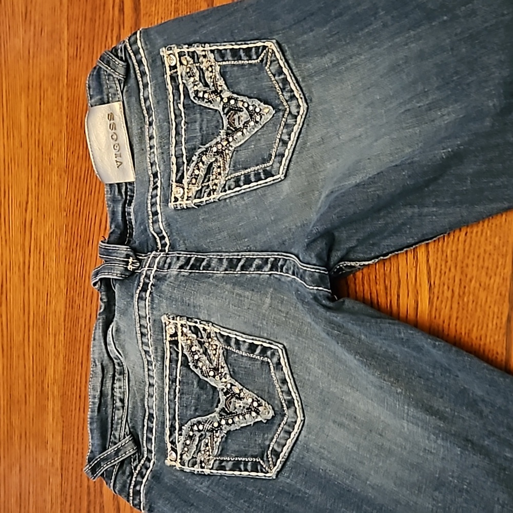 Vigoss Capri